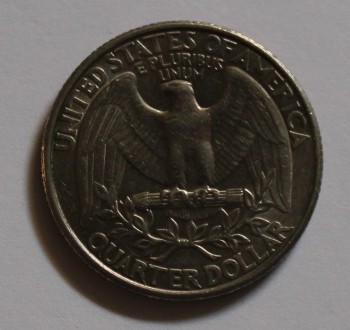 25 центов 1995г.  Р,  США, состояние VF. - Мир монет