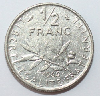 1/2 франка 1966г. Франция, состояние VF - Мир монет